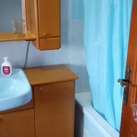 In Centro In Pochi Minuti Con Tram Sotto Casa トリノ